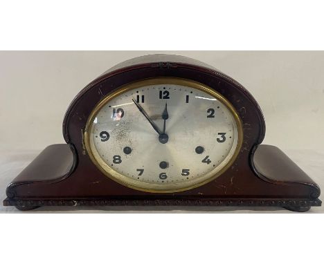 1930s mantel clock with key