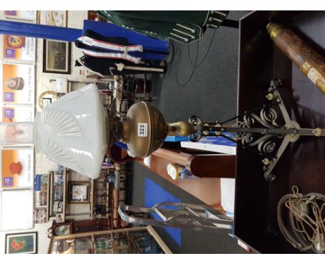 ARTS &amp; CRAFTS OIL LAMP