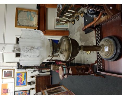 ANTIQUE OIL LAMP