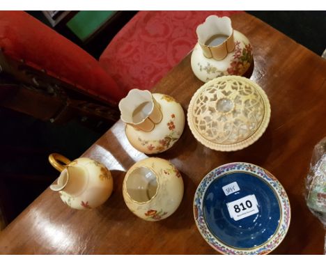6 PIECES OF ROYAL WORCESTER 