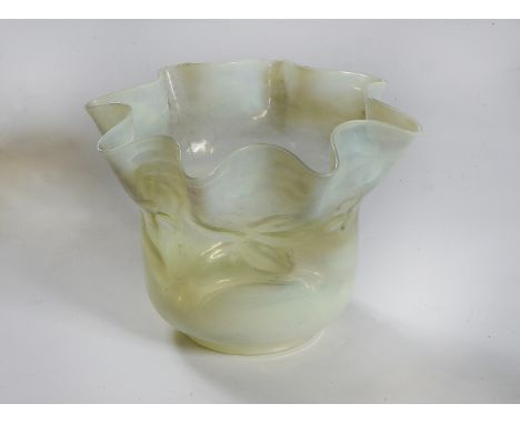 ANTIQUE VASELINE GLASS OIL LAMP SHADE