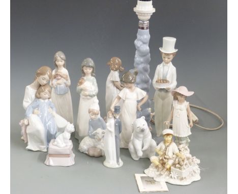 A quantity of Lladro/Nao figures including a figural lamp, tallest 32cm&nbsp;