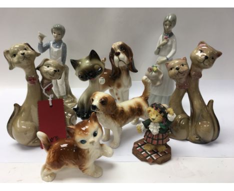 A bag of various ceramic animal figures - NO RESERVE