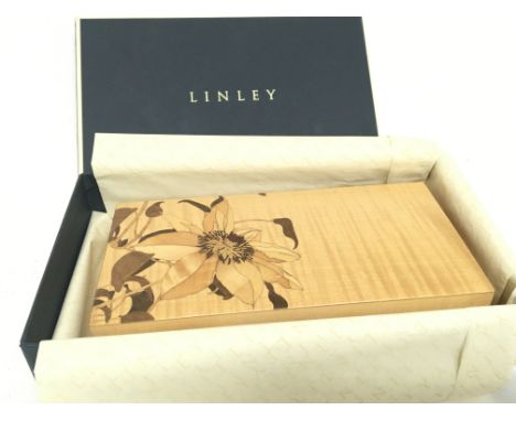 A Quality Luxury satinwood inlaid trinket box design from Viscount Linley in Original box. 20x10cm