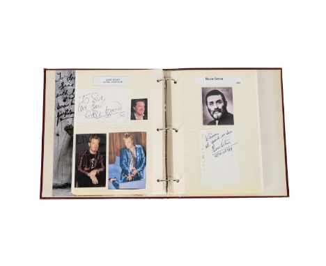 Autographs - A good collection of entertainment, music and sporting autographs to include Noel Gallager (Oasis), Stirling Mos