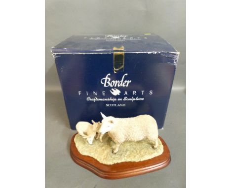 Border Fine Arts limited edition North Country Cheviot Ewe and Scotch half bred lambs with plinth and box