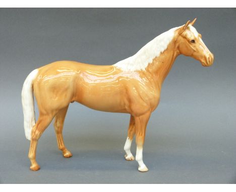 Beswick large palomino hunter