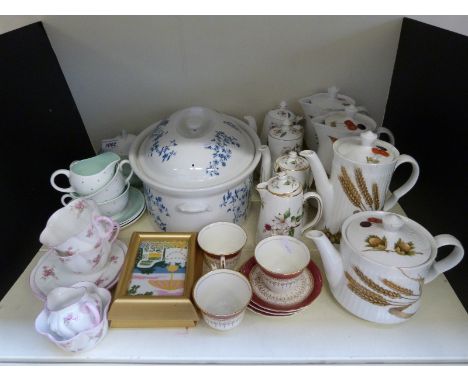 A collection of Royal Worcester including a tureen in Rhapsody pattern, Shelley Bridal Rose, Susie Cooper etc