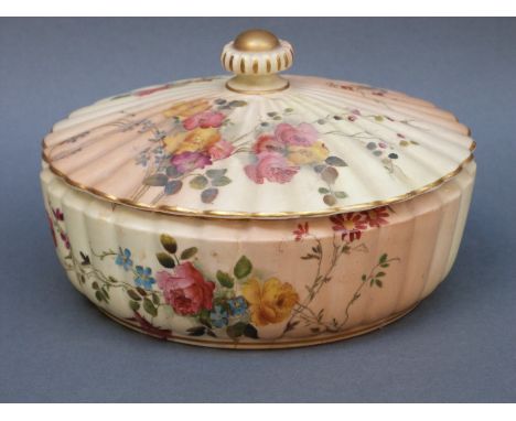 Royal Worcester blush ivory lobed lidded dish, diameter 16cm