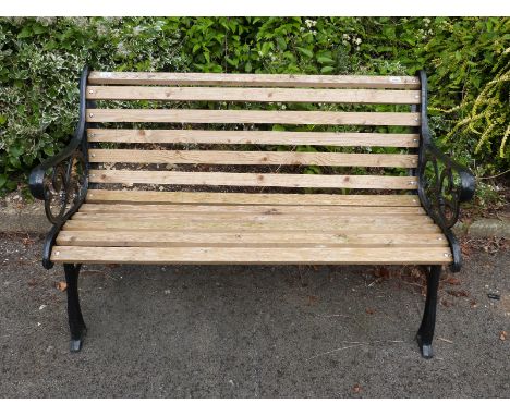A garden bench length 123cm
