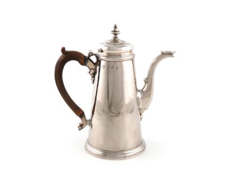 A George II silver chocolate pot, by Pentecost Symonds, Exeter 1740, tapering circular form, wooden scroll handle, faceted sp