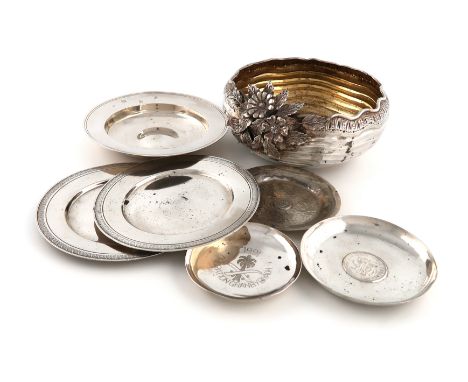 A mixed lot of silver and metalware items, comprising: an Armada dish, by R. Comyns, London 1961, plain circular form, diamet