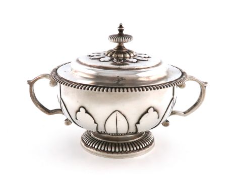 A silver two-handled bowl and cover, by D and J Wellby, London 1910, circular form, scroll handles, cut-card decoration, the 
