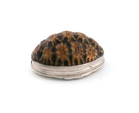 λA George II silver-mounted tortoise shell snuff box, maker's mark RW, unidentified, London circa 1750, the shell with a plai