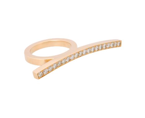 GÜNTER KRAUSS Ring mit 20 Brillanten von zus. 1,36 ct, Light Yellow/VS, RSG 18K, 17,7 gr, RW: 59, 21. Jh., leichte Tragespure