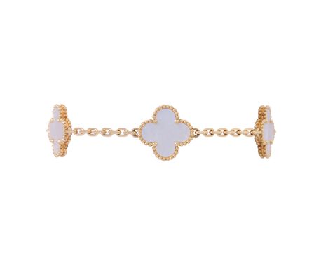 VAN CLEEF & ARPELS Armband "Alhambra" mit 5 Motiven aus Perlmutt, aktueller NP: 4.500 €, GG 18K, 11,6 g, L: 19 cm, 21. Jh., n