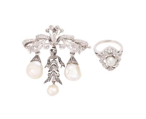 Schmuckset mit Perlen und Diamanten, best. aus Ring (Gr. 59) aus WG 18K mit Diamanten zus. ca. 0,5 ct und Perle ca. 7 mm, Anf