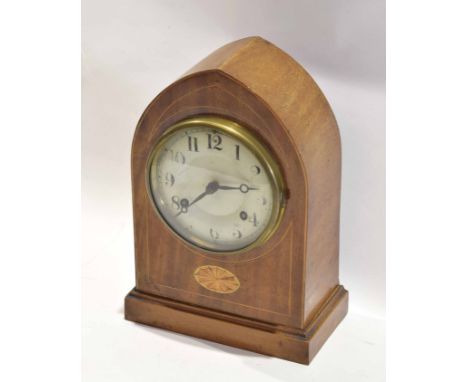 Edwardian lancet shaped inlaid mahogany mantel clock, circular face with Arabic chapter ring, inlaid with stringing and oval 