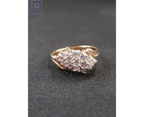 9 CARAT GOLD DRESS RING 