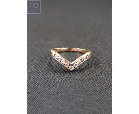 9 CARAT GOLD DRESS RING 