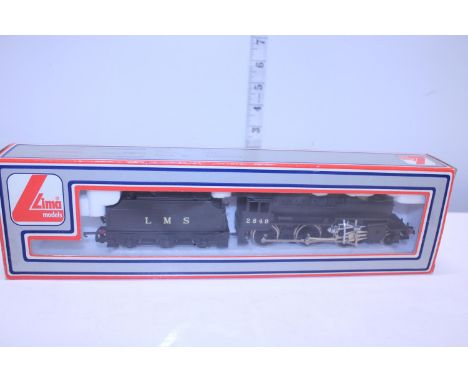 A boxed Lima 205120 locomotive and tender 