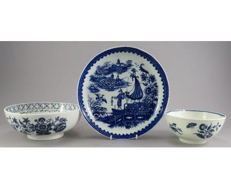 A group of late eighteenth century blue and white transfer-printed porcelain Caughley wares, c. 1780-90. To include: a large 