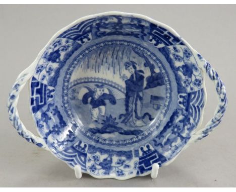 An early nineteenth century blue and white transfer-printed Spode Lange Lijsen or Jumping Boy pattern two-handled rope twist 