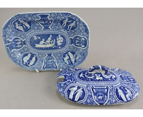An early nineteenth century blue and white transfer-printed Spode Greek series sauce tureen stand and lid, c. 1815. It is mar