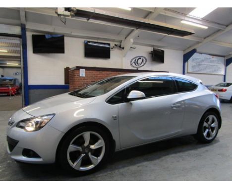 Make &amp; Model: Vauxhall Astra GTC SRi TurboDate of Reg: KX63 UHRColour: Silvercc: 1598MoT: 14-09-2022Fuel Type: PETROLMile