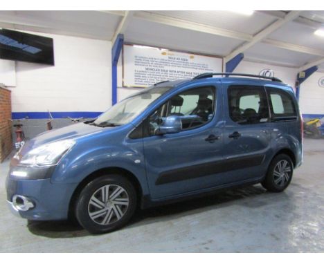 Make &amp; Model: Citroen Berlingo M-Sp AirDate of Reg: AF13 PZBColour: Bluecc: 1560MoT: 04-10-2022Fuel Type: DIESELMileage: 