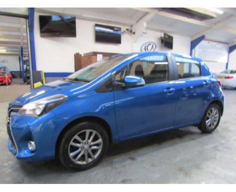Make &amp; Model: Toyota Yaris Icon VVT-IDate of Reg: FY64 HPXColour: Bluecc: 1329MoT: 10-08-2022Fuel Type: PETROLMileage: 39