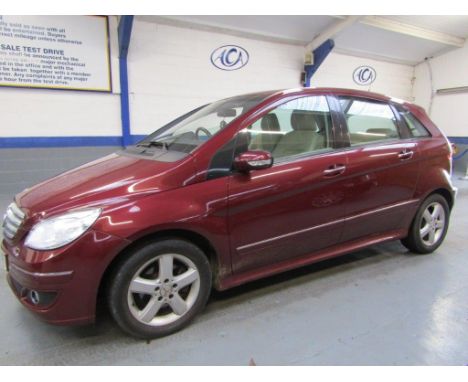 Make &amp; Model: Mercedes B200 CDI SE CVTDate of Reg: GF06 SMFColour: Redcc: 1992MoT: 16-12-2022Fuel Type: DIESELMileage: 48