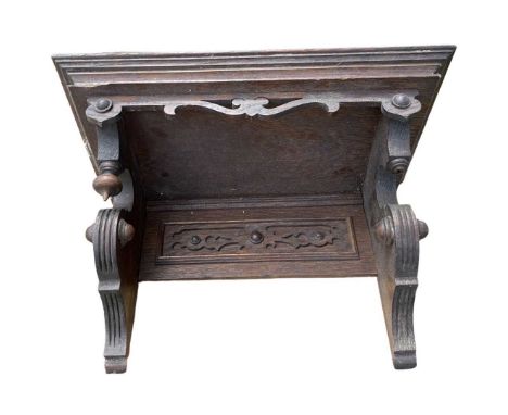 Oak Mantel Clock BracketQty: 1
