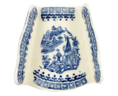 AN 18TH CENTURY CAUGHLEY PORCELAIN ASPARAGUS SERVER printed with the "Fisherman and Cormorant" pattern circa 17807.5cm highIn