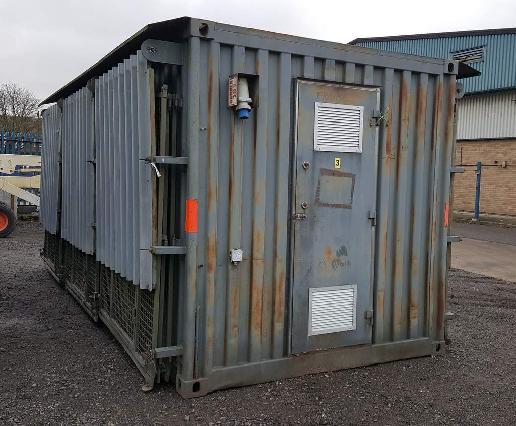 20ft Containerised Dog Kennels