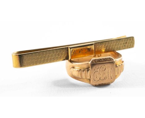 GOLD JEWELLERY comprising 9ct gold gents signet ring, ring size V, together with 9ct gold tie clip, 17.2gms gross(2)Provenanc