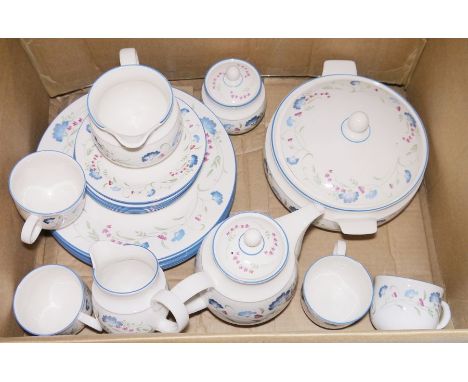 Royal Doulton 'Windermere' dinner/tea service (2 boxes)