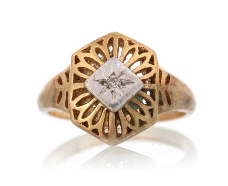 DIAMOND STAR SET RING, set with a central diamond chip, in marked 14K, size L 1/2Qty: 3.7g