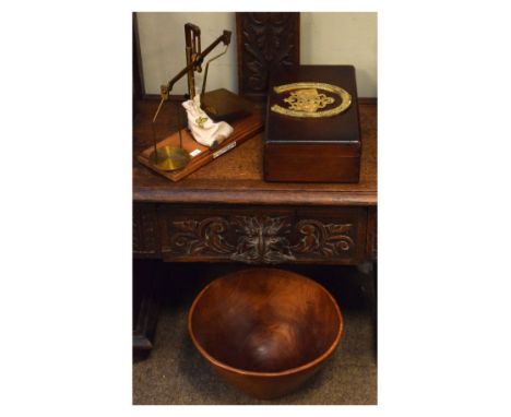 Vintage treen bowl, 30.5cm diameter x 17.5cm high, together with a games box with 'Lucky Horseshoe' Cribbage board and playin