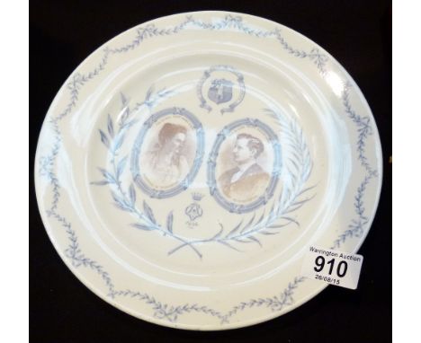 Royal Worcester large Mayoral plate