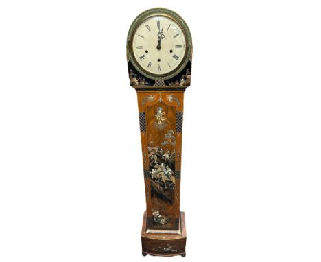 A chinoiserie inlaid granddaughter clock, attractively decorated with mother of pearl inlay, 21cm face with black Roman numer