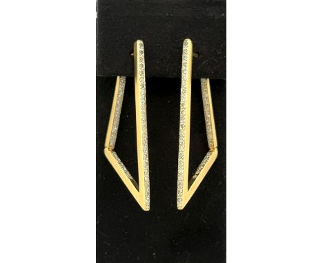 Triangular-shaped hinged earrings set with diamonds, stamped 750. Approx 1.6ct diamonds, 52mm in length. Weight 11.1g. In ver