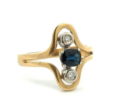 18ct yellow gold, sapphire and diamond ring in an unusual setting. Size K. Weight 3.05g. Please see the buyer's terms and con