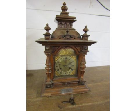 Walter Freeman carved Oak mantel clock with key