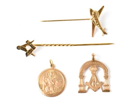 A hallmarked 9ct gold Masonic pendant with set square, compass and 'G' under royal arch, a hallmarked 9ct gold Masonic pin, a