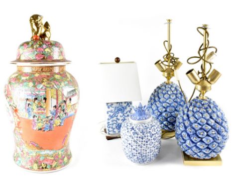 A pair of Oriental-style blue gilt-heightened pineapple table lamps, each on a gilded square base, height 59cm, an Oriental c