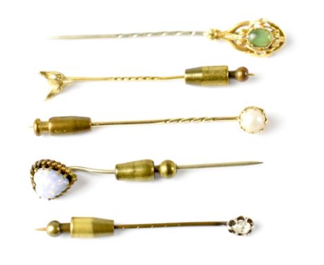 Victorian scarf pins to include 15ct gold fox head pin, heart-shaped opal top, claw-set small diamond top, fancy set green st