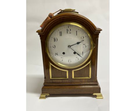 An early-mid 20th Century Mappin &amp; Webb, Paris bracket clock, oak case with brass mounts, enamel dial with Arabic numeral