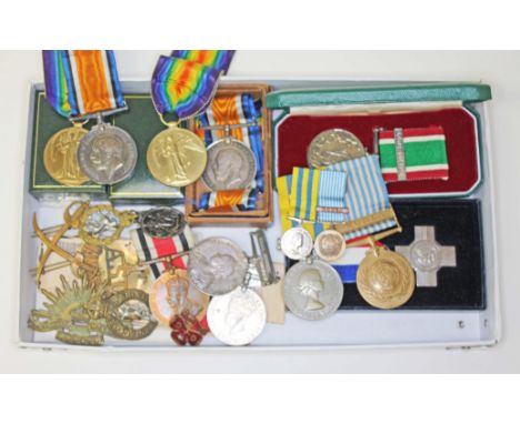 Assorted medals comprising a Queens South Africa medal with Cape Colony bar indistinctly stamped 'BOSN. C. JONES...', a WWI p