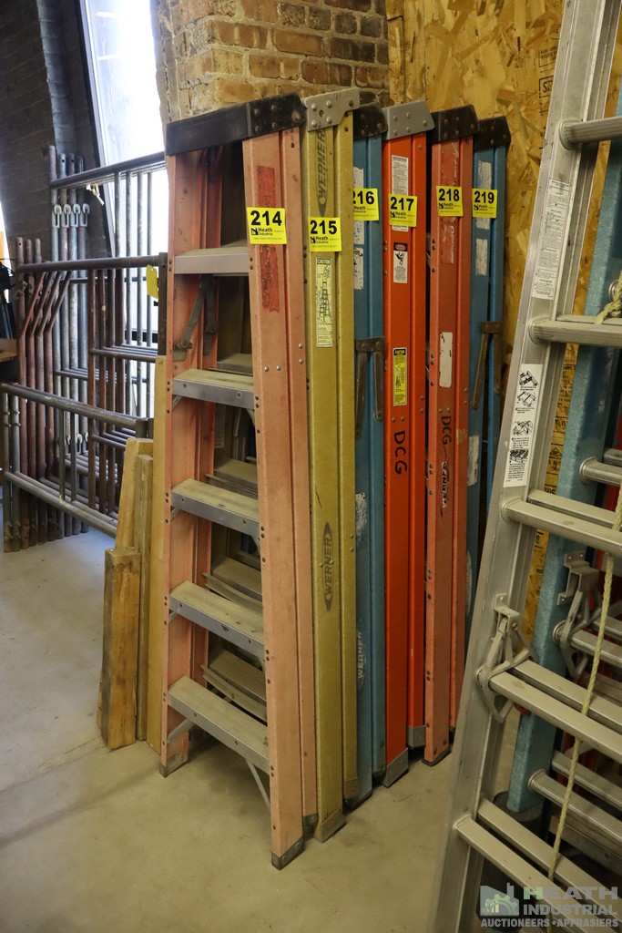 Lot 215